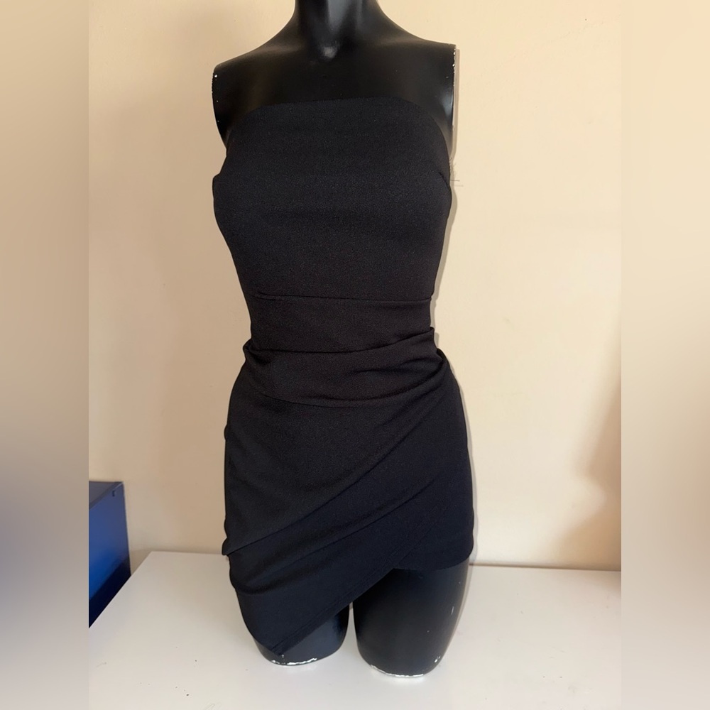 Fashion Nova Black Halter Bodycon Dress